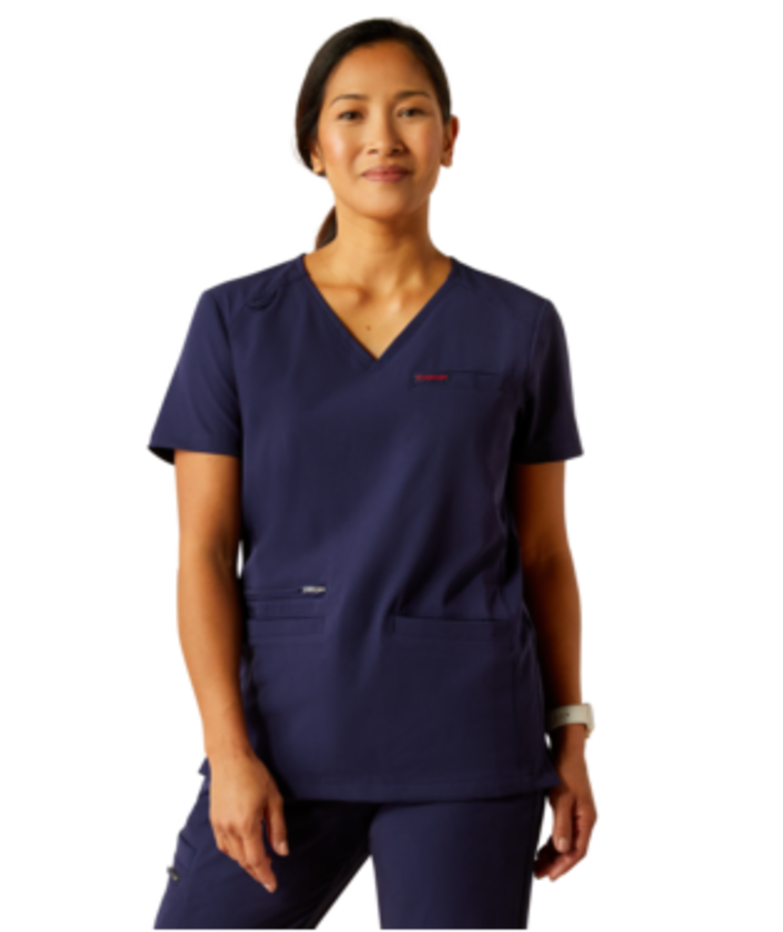 10039716 WMS CLARA STR 6 POCET SS SCRUB TOP BLACK